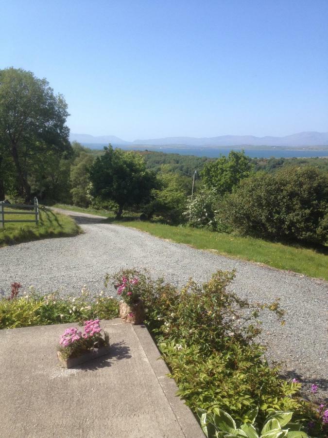 Roberts’ Cottage Westport Exteriör bild